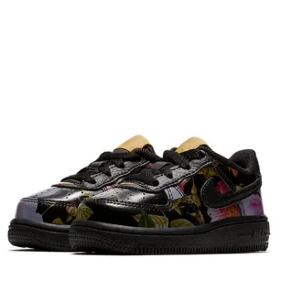 Nike Air Force 1 Low LXX Kids Size 9C-EUC